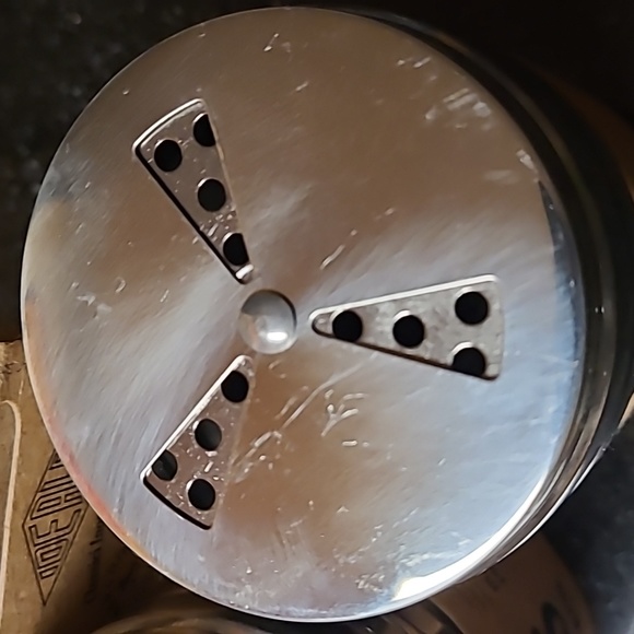 Stainless Steel Spices & Salt Shaker - Picture 6 of 13